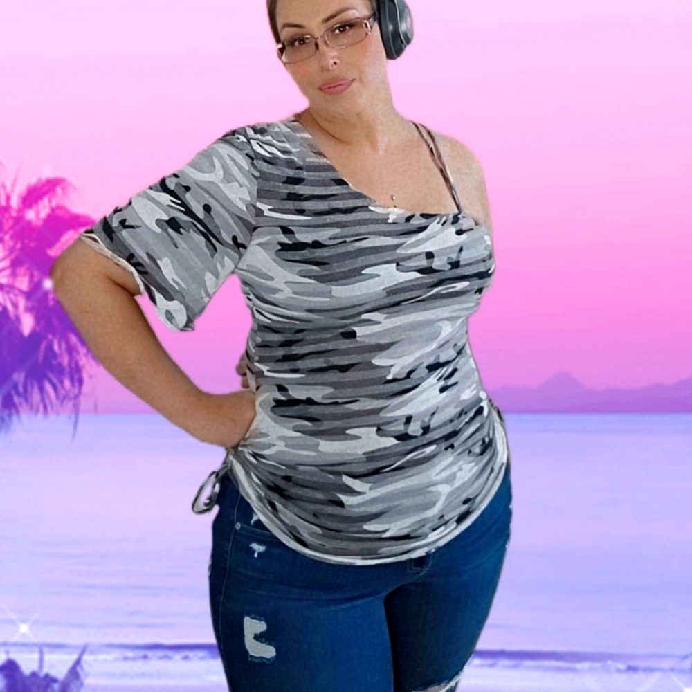 One-shouldered grey army print top with drawstring sides